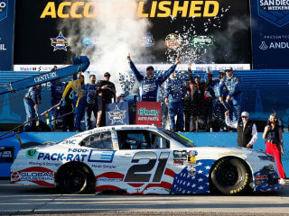 AUSTIN HILL 2026 1-800-PACK-RAT PATRIOTIC SAN DIEGO RACED WIN 1:24 ARC DIECAST
