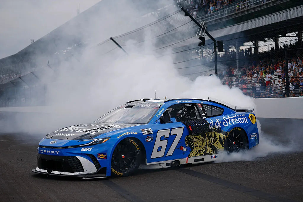 COREY HEIM 2026 FIELD & STREAM INDIANAPOLIS RACED WIN 1:24 LIQUID COLOR DIECAST